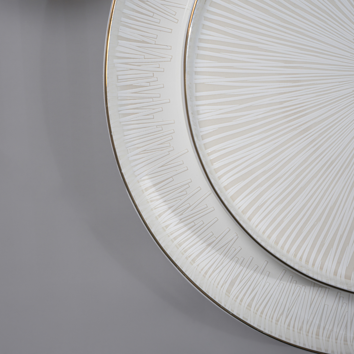 Ivory Radiance 37-Piece Fine Bone China Dinner Set