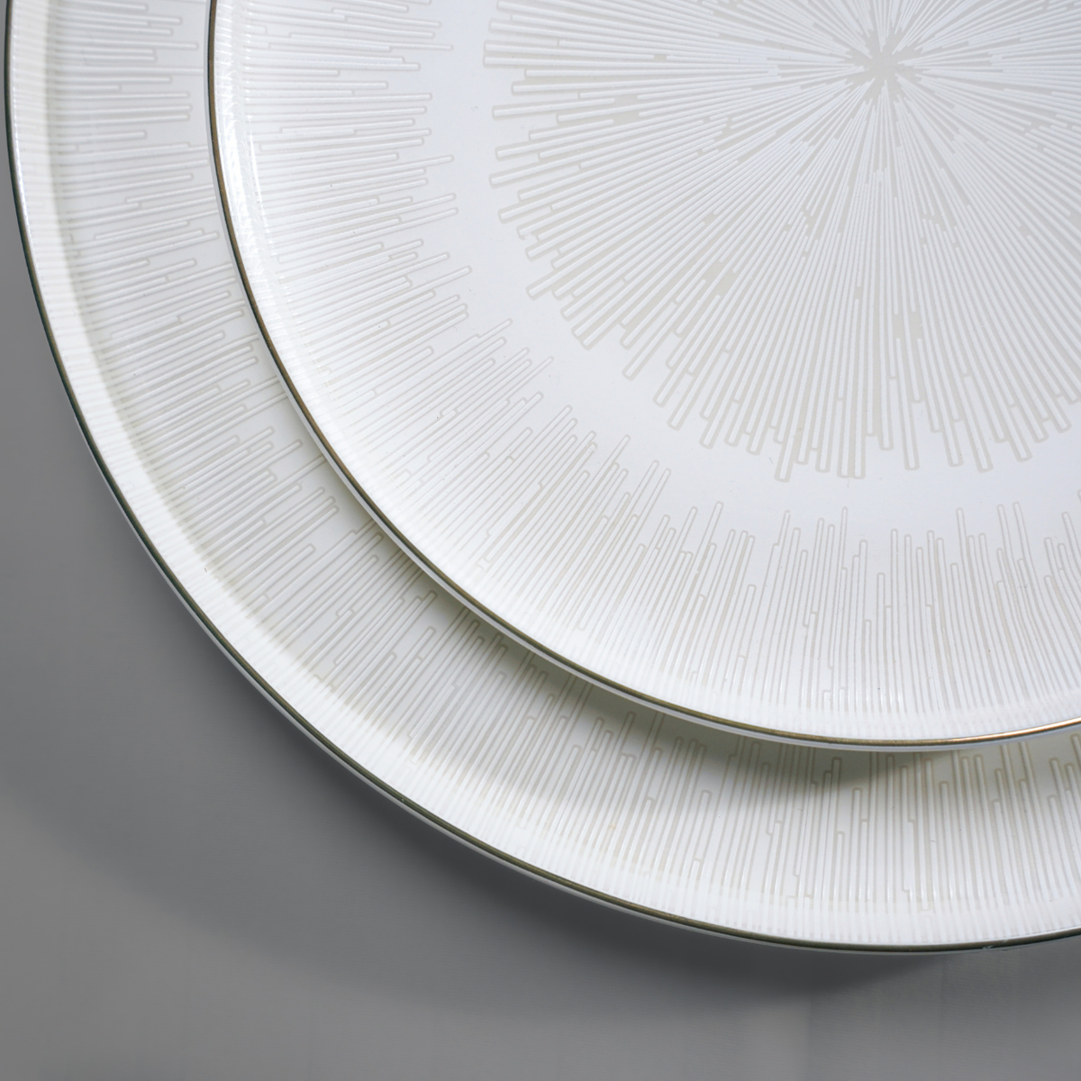 Aurelia Linea 37-Piece Dinner Set